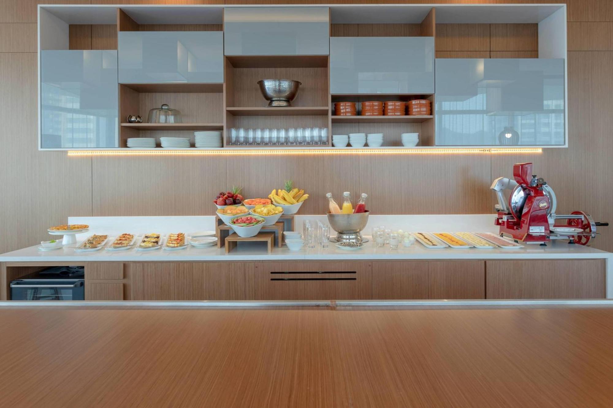 Ac Hotel By Marriott Santa Marta Zewnętrze zdjęcie