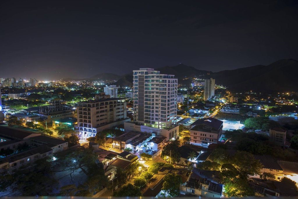 Ac Hotel By Marriott Santa Marta Zewnętrze zdjęcie